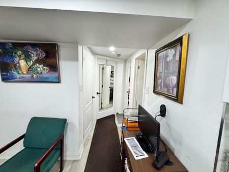 For Lease - 3847 Morning Star Drive, Mississauga, Ontario - Photo 4