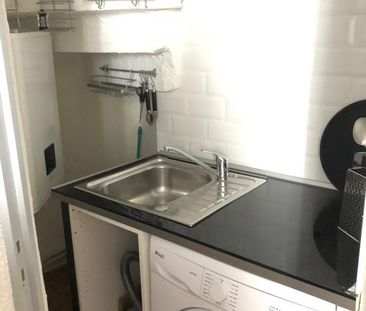 Location Appartement 1 pièce 25m² CARCASSONNE 11000 - Photo 3