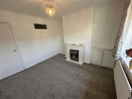Telegraph Road, Heswall - Photo 2
