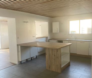 A louer maison de 5 pièces située à Saint Sylvain. - Photo 4