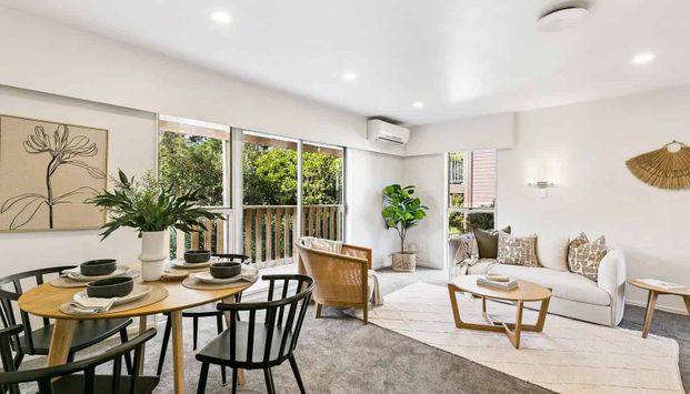 Charming 2BR Home in Churton Park - Photo 1