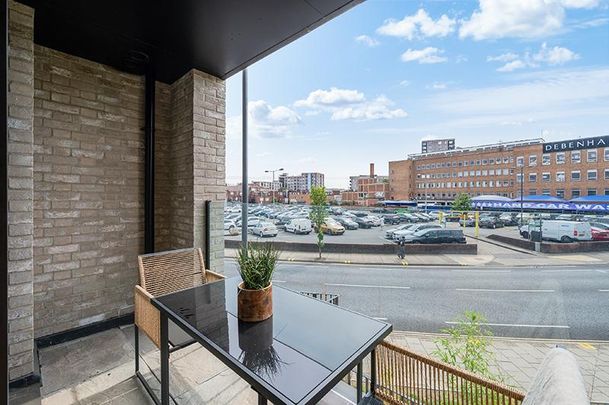 Studio to rent - Photo 1