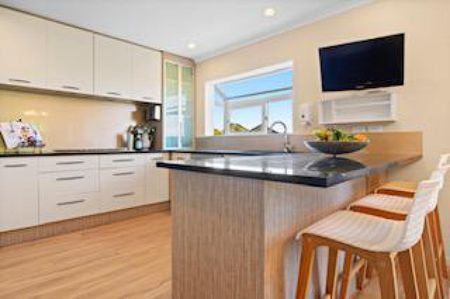 4 Bedroom Onehunga! - Photo 3