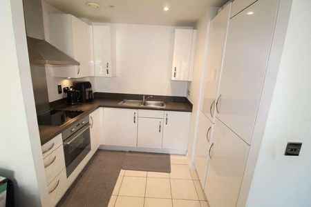 Wren Lane, Ruislip, HA4 - Photo 4