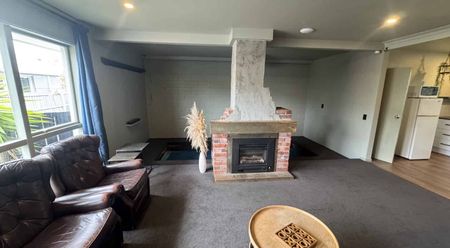 Low-Maintenance Living in a Convenient Location - Photo 2