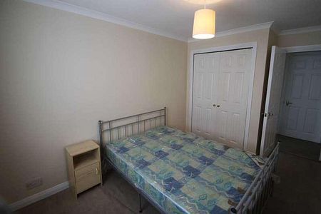 Bedroom Flat- Dale Road, Reading, RG2 - Photo 3