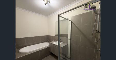 Spacious Family Living - Photo 5