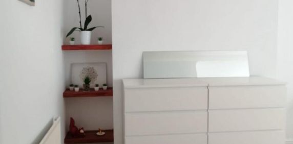 3 bedroom flat share to rent - Photo 2