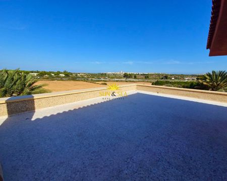 2 BEDROOM VILLA IN LOS LIMONEROS - ALICANTE - Photo 4