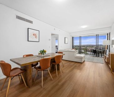FULLY FURNISHED WITH STUNNING SKYLINE VIEWS | RARE 2 CARPARKS | RES... - Photo 3
