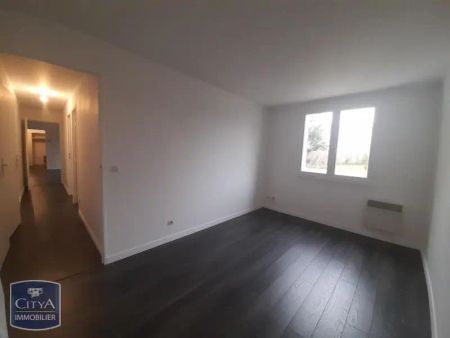 Appartement à louer 4 pièces 85.76m² - Photo 2