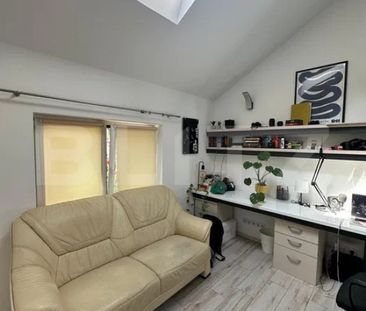 Casa mobilata modern de inchiriat, 50 mp, zona centrala - Fotografie 1