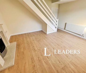 2 bedroom semi-detached house to rent - Photo 2