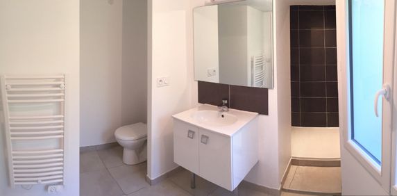 Location Appartement 2 pièces 46m² TINTENIAC 35190 - Photo 2