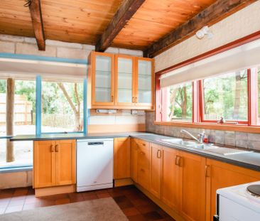 Original Coastal Home In Rural Setting - Photo 5