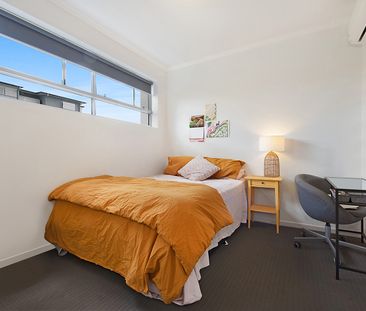 202/60 Hood Street, Sherwood QLD 4075 - Apartment For Rent | Domain - Photo 1