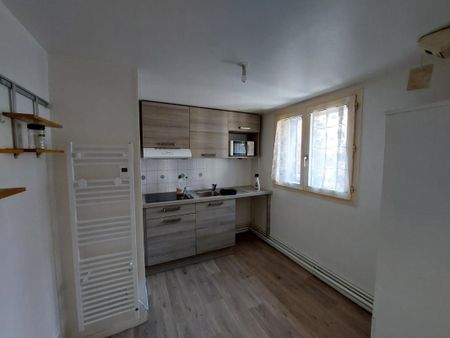 Location Appartement 2 pièces 45m² DIEPPE 76200 - Photo 2