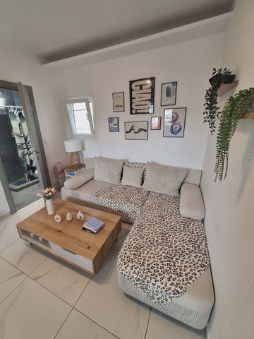 Studio/Γκαρσονιέρα για ενοικίαση Ελπίδος (Πολίχνη) - Φωτογραφία 2