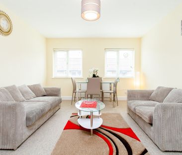 2 Bed Flat, High Road, N15 - Photo 1