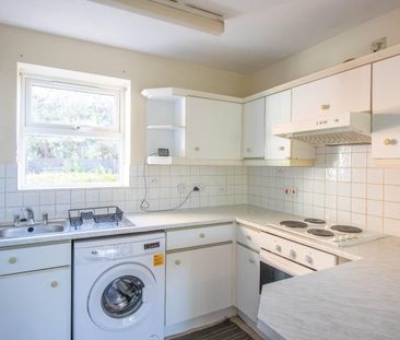 Blackthorn Close, Cambridge - Photo 5