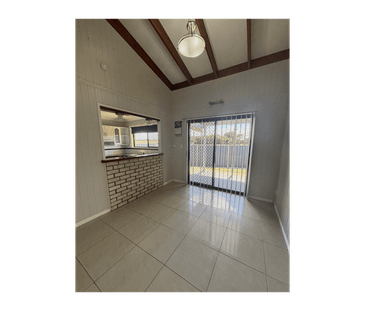 Modern, Low-Maintenance Living in Prime Glenvale Location - Photo 1