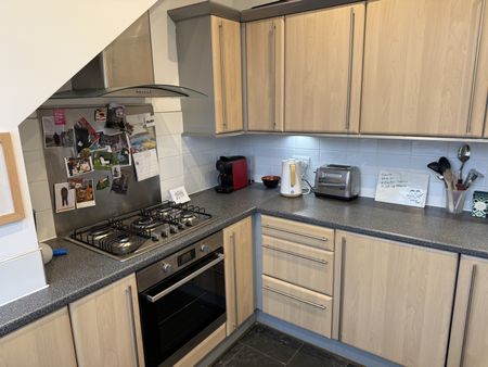 Woodside Grove, London - Photo 2