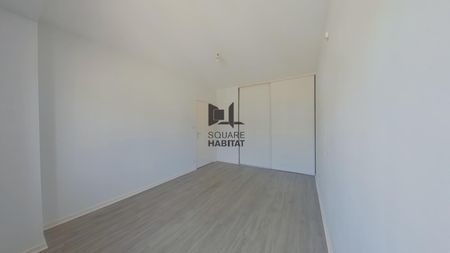 Location Appartement 3 pièces 89m² MONTMORILLON 86500 - Photo 2