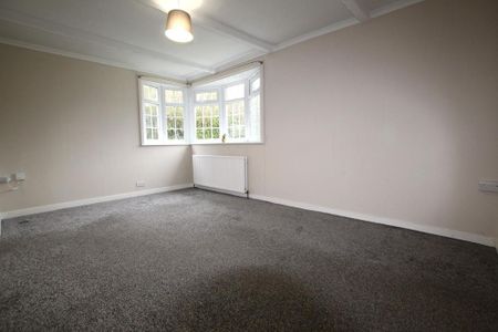 2 bedroom bungalow to rent - Photo 2