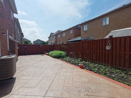 For Lease - 6 Mountland Road Unit# Upper, Brampton, Ontario - Photo 3