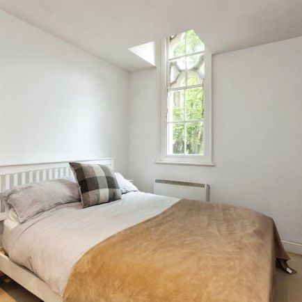 Gladstone Court, Nottingham, NG7 - Photo 1