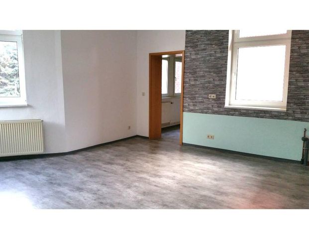 moderne 2-Raum-Wohnung mit großer Wohnküche - Foto 1