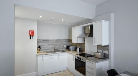 2 bedroom flat to rent - Photo 5