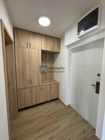 Kiadó luxus lakás - Székesfehérvár - Photo 5