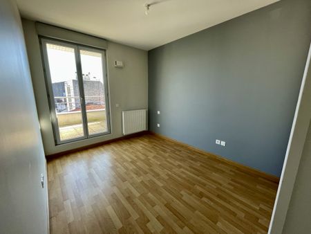 - RESIDENCE SENIOR CENTRE VILLE - APPARTEMENT T2 AVEC TERRASSE - Photo 3