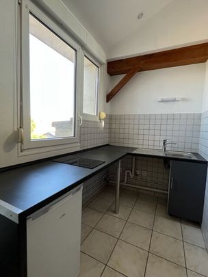 Appartement à louer - REIMS - PROCHE JEAN JAURES - Photo 1