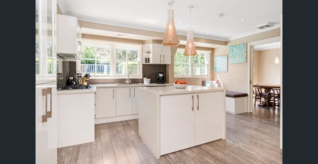 Stylish Family Retreat in a Prime Cul-de-Sac Location - Photo 1