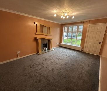 3 bedroom semi-detached house to rent - Photo 1