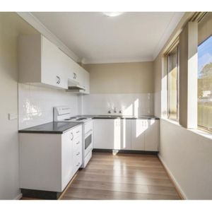 6 / 83 Balgownie Road, Balgownie, NSW 2519 - Photo 2