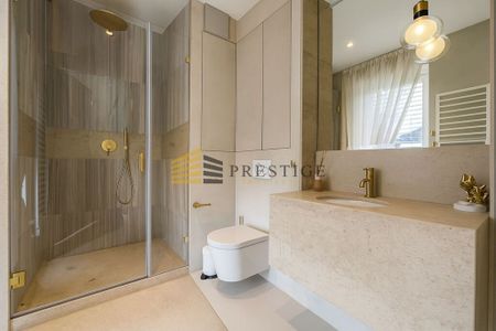 Warszawa, Śródmieście, Foksal - Zdjęcie 2