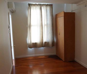 Villa conversion unit with sun porch - Photo 1