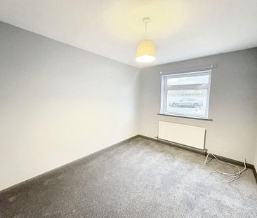 3 bedroom detached bungalow to rent - Photo 5