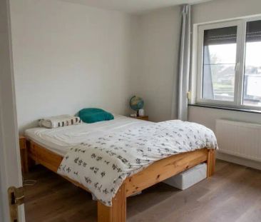 Groot duplex-appartement met 3 slaapkamers - Foto 3