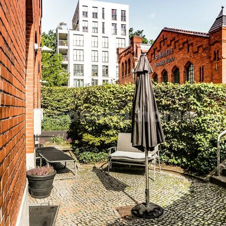 Authentic Industrial-Style home - Photo 4