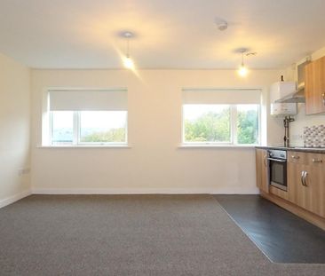 Studio to rent - Photo 2