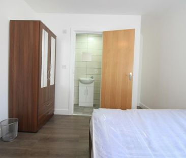 5 bedroom terraced house to rent - Photo 3