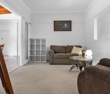 138 Hawthorn Grove - Photo 3