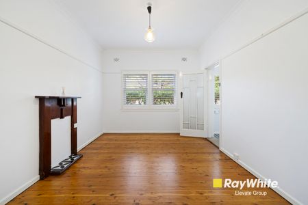 1/10 Chandos Street, Ashfield NSW 2131 - Apartment For Rent | Domain - Photo 2