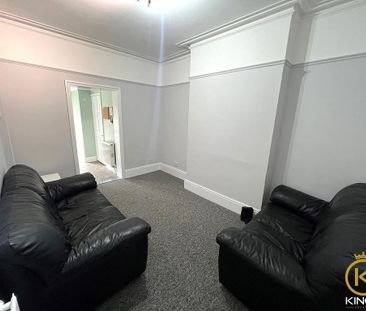 5 bedroom terraced house to rent - Photo 1