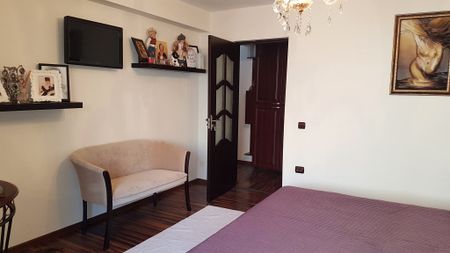 Apartament de inchiriat in Ploiesti, zona Eroilor - Photo 2