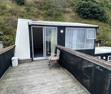 Cute & compact on the coast - Photo 5